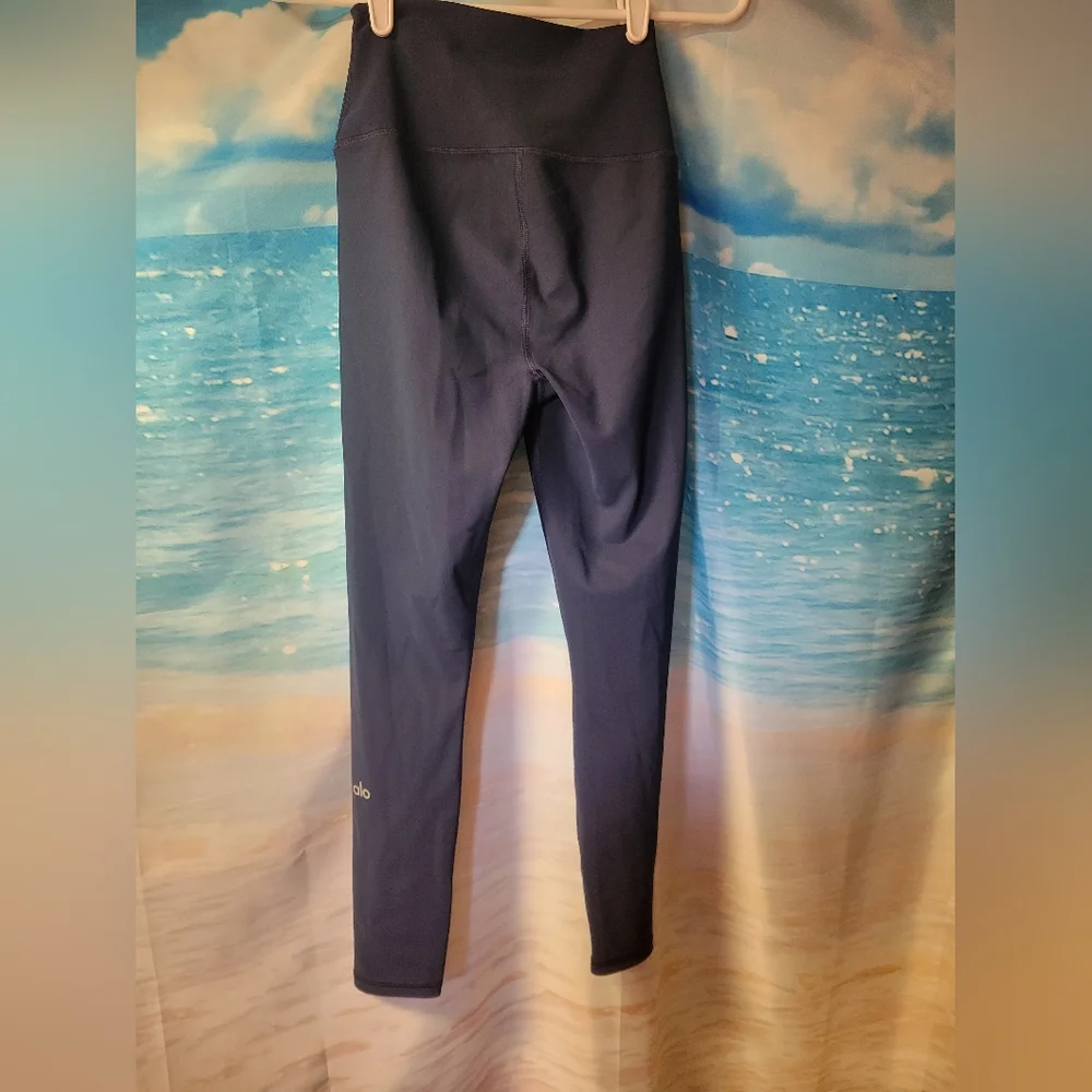 Alo Yoga Warrior Ripped Cut Slit Leg High Rise‎ Leggings Size XS Navy Blue